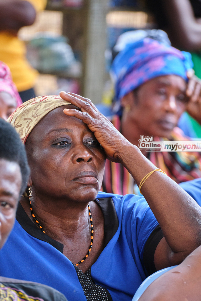 Photos: The women suffering the brunt of Akosombo dam spillage