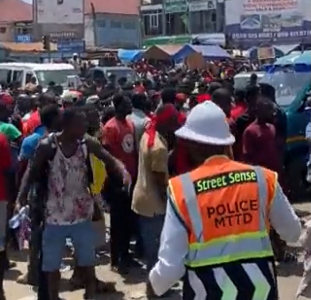 Angry Kasoa residents take over streets to protest bad roads