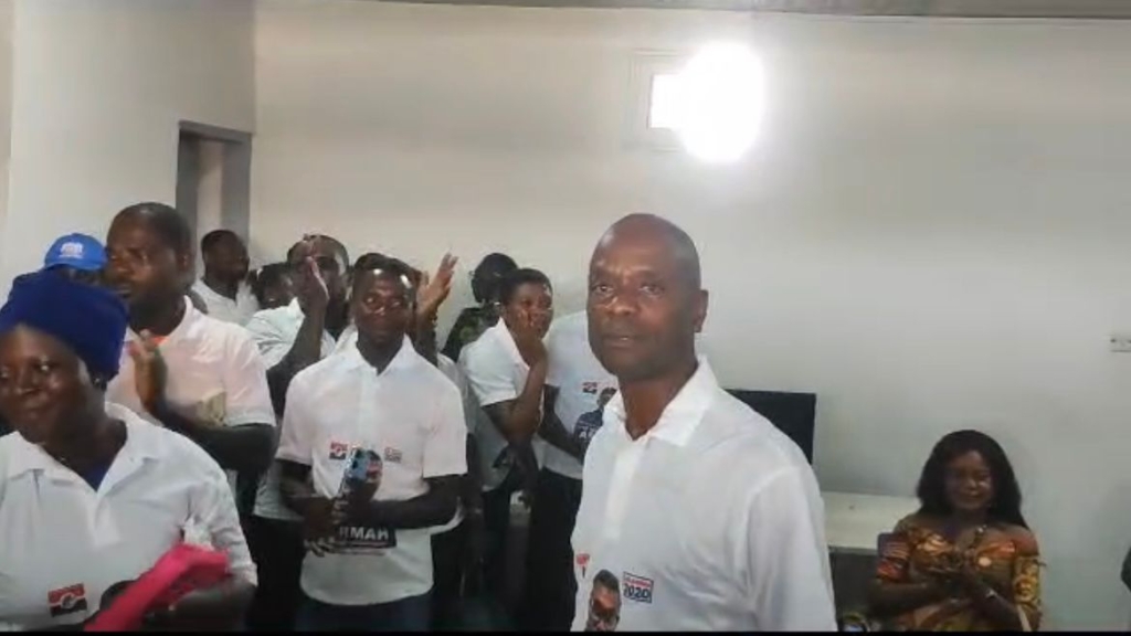 NPP Primaries: Polling station executives pick nomination forms for Kwesimintsim MP