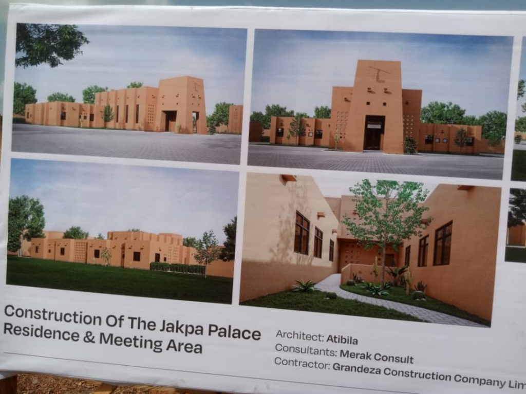 Mahama cuts sod for construction of new multipurpose Jakpa palace in Damongo