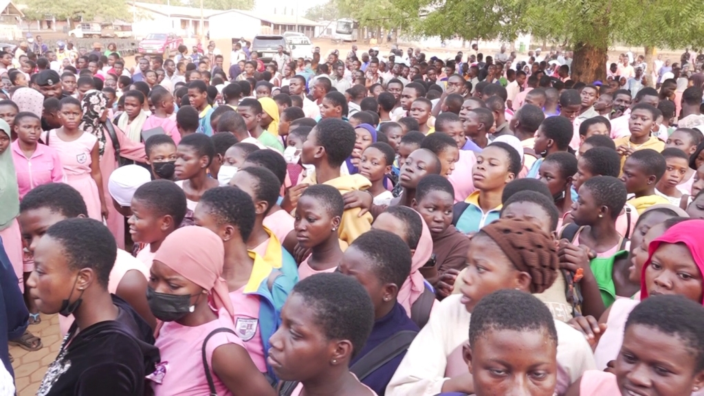 REGSEC sends home 900 NOBISCO students after dormitory fire REGSEC sends home 900 NOBISCO students after dormitory fire