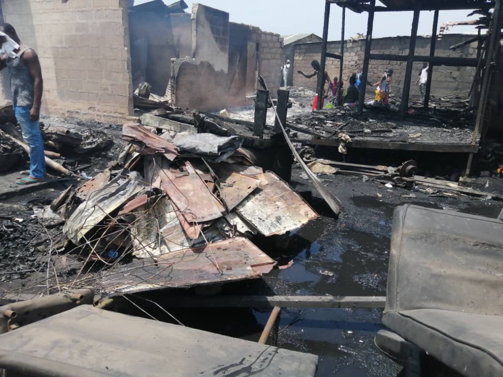 Over 800 slum dwellers homeless as fire engulfs parts of Old Fadama