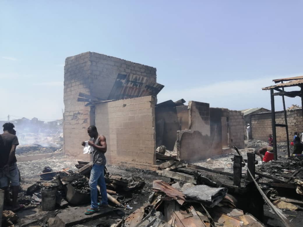 Over 800 slum dwellers homeless as fire engulfs parts of Old Fadama