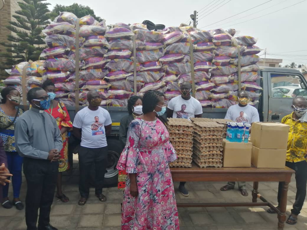 MP for Ayawaso West Wuogon donate 3,000 bags of rice and other items to faith-based organisations