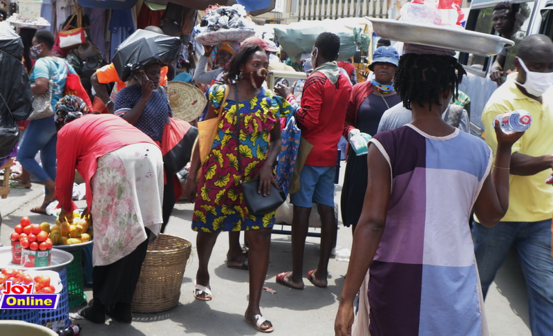 Photos: How social distancing is observed in markets