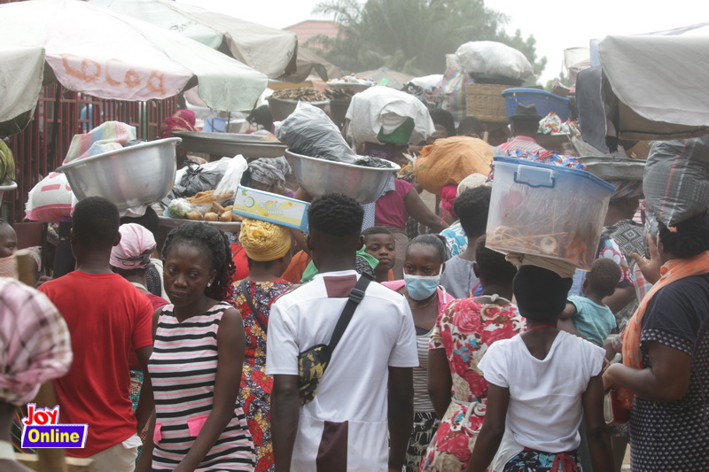 Photos: How social distancing is observed in markets