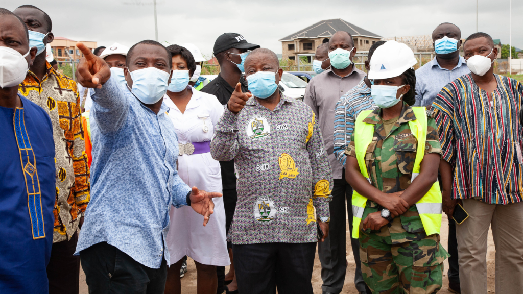 Health minister awed by work on nearly-complete infectious disease centre