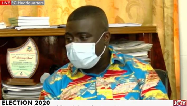 EC has printed guarantor forms