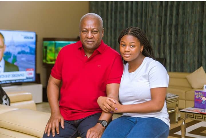 star snaps John Mahama