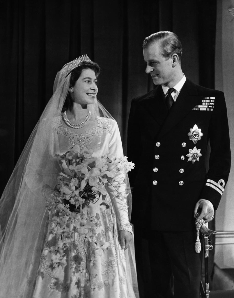 Princess Beatrice gets hitched - see her vintage wedding dress and tiara loaned to her by the Queen