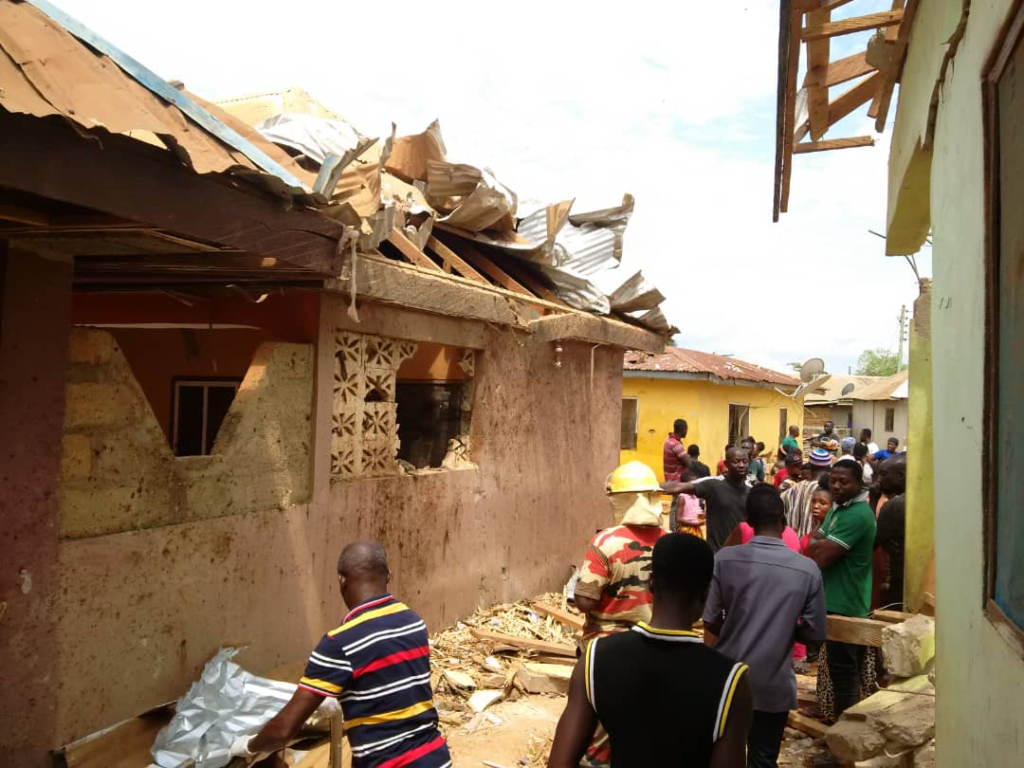 Gas explosion kills 2, injures 5 in Central Region