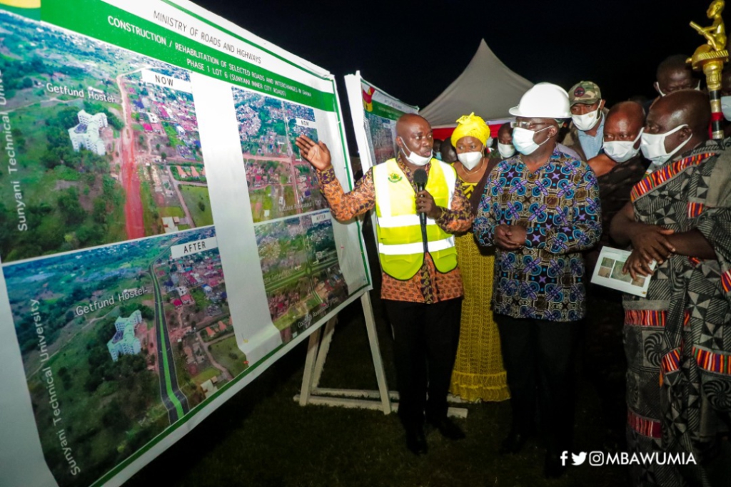 Bawumia cuts sod for 29km Sinohydro Sunyani town roads