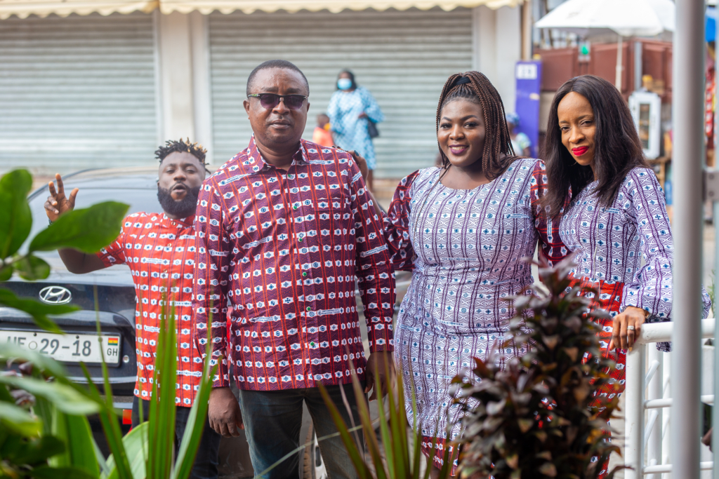 Photos: Multimedia unveils 25th anniversary cloth