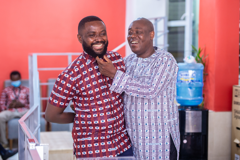 Photos: Multimedia unveils 25th anniversary cloth