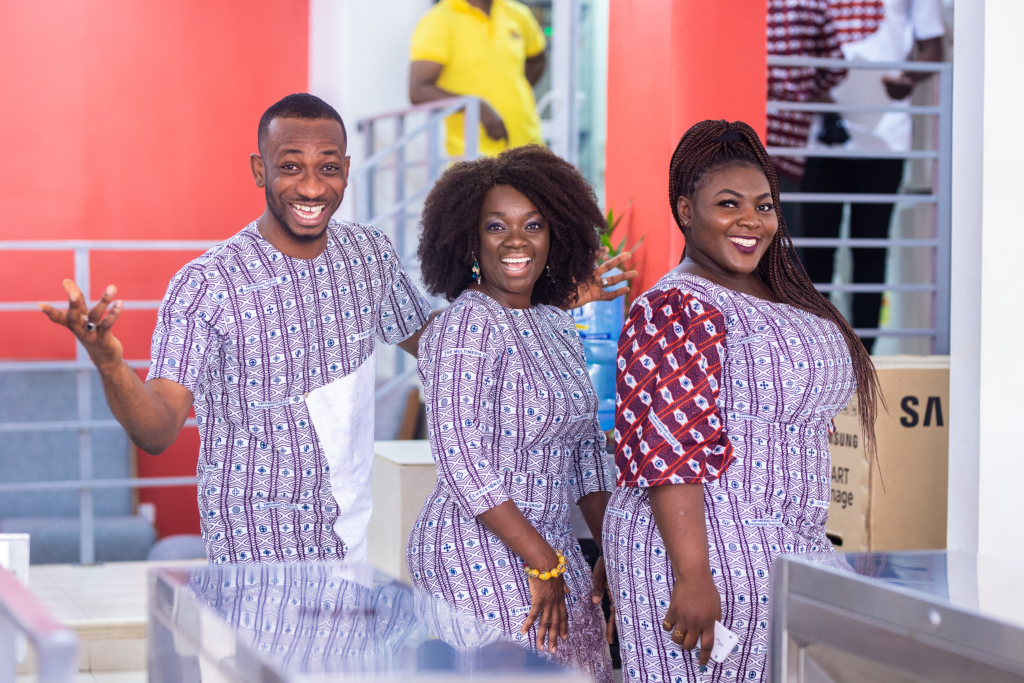 Photos: Multimedia unveils 25th anniversary cloth