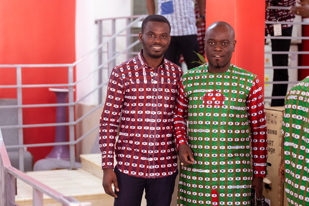 Photos: Multimedia unveils 25th anniversary cloth