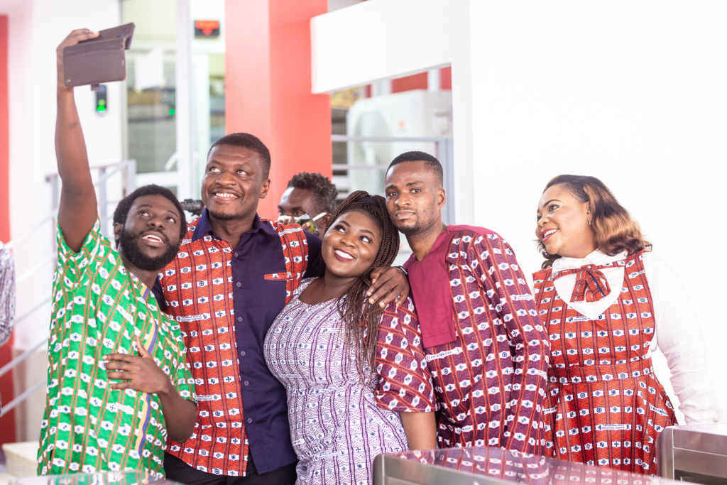 Photos: Multimedia unveils 25th anniversary cloth