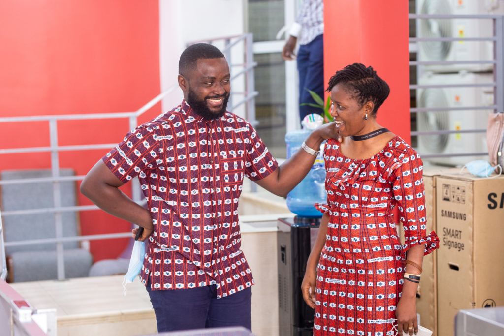 Photos: Multimedia unveils 25th anniversary cloth