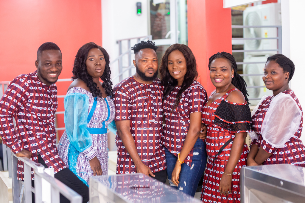 Photos: Multimedia unveils 25th anniversary cloth