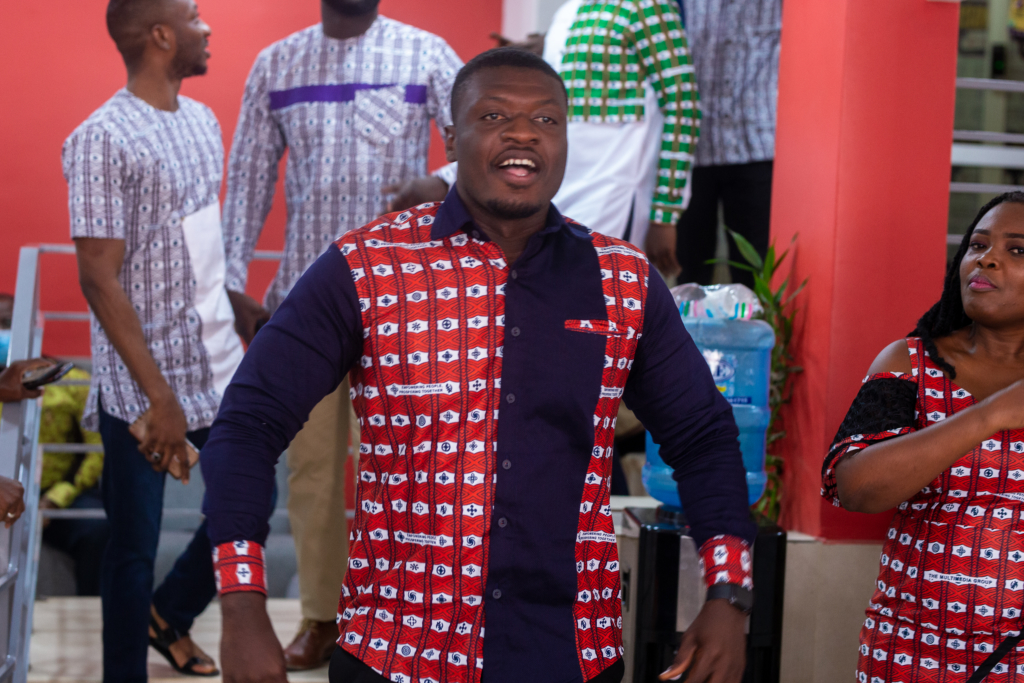 Photos: Multimedia unveils 25th anniversary cloth