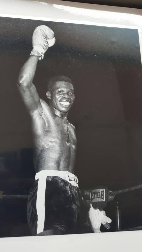 The Boxing Loan: D.K. Poison was declared champion in the dressing room