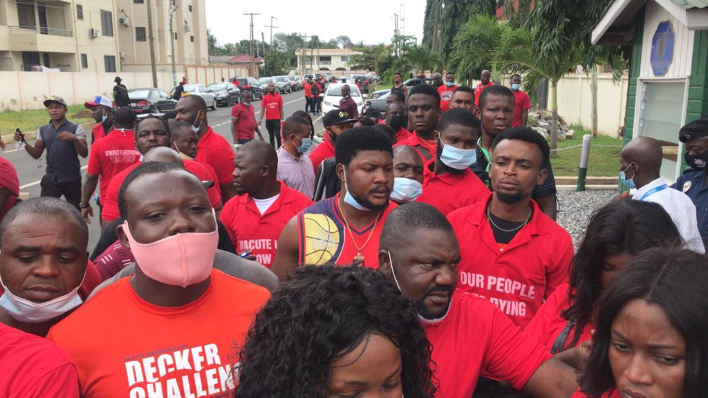 Nigerian traders picket High Commission in Ghana over closure of shops