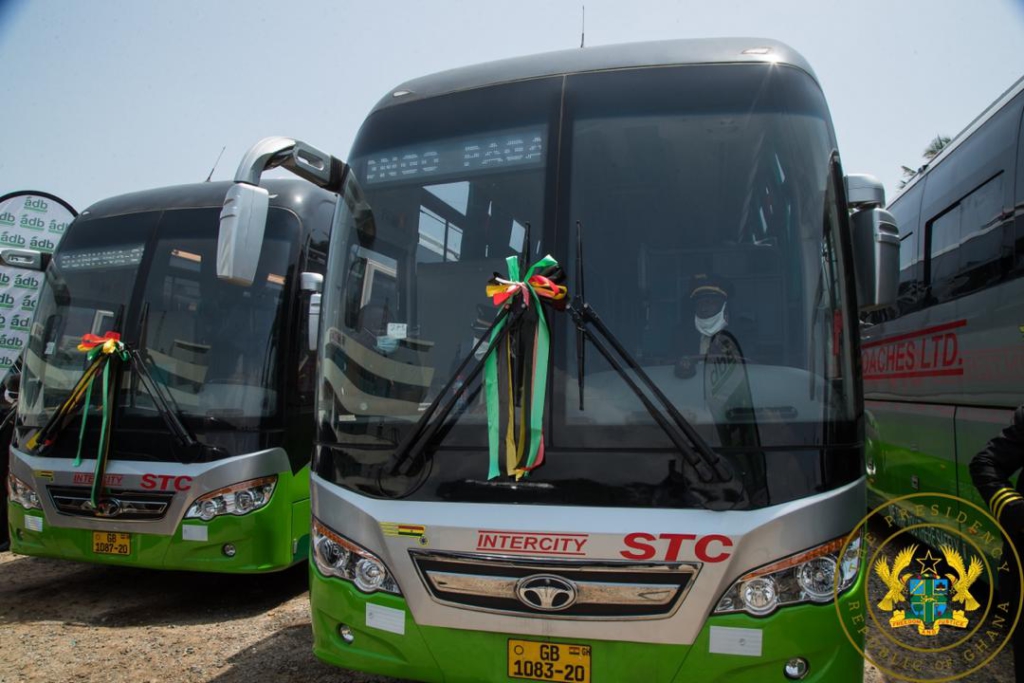 Akufo-Addo presents 100 buses to STC Coaches Limited