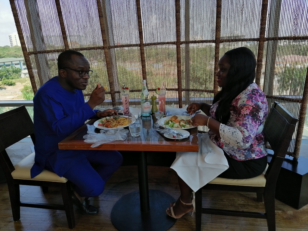 4 JoyFM listeners dine with Israel Laryea, Araba Koomson and Evans Mensah