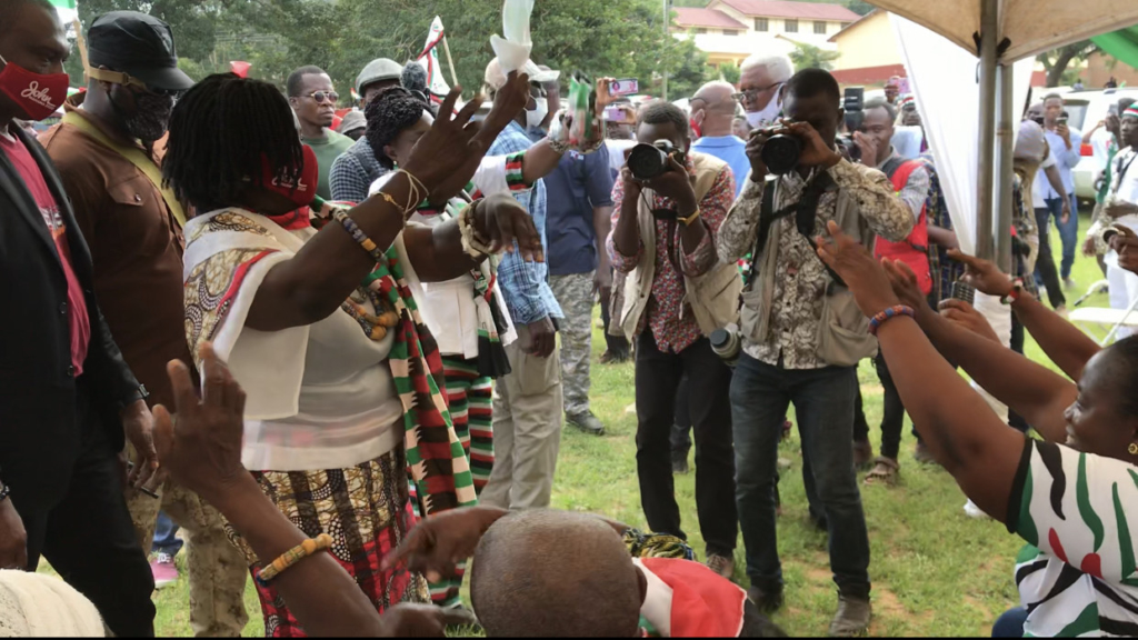 Prof Naana Opoku-Agyemang urges Alavanyo residents not to vote skirt and blouse