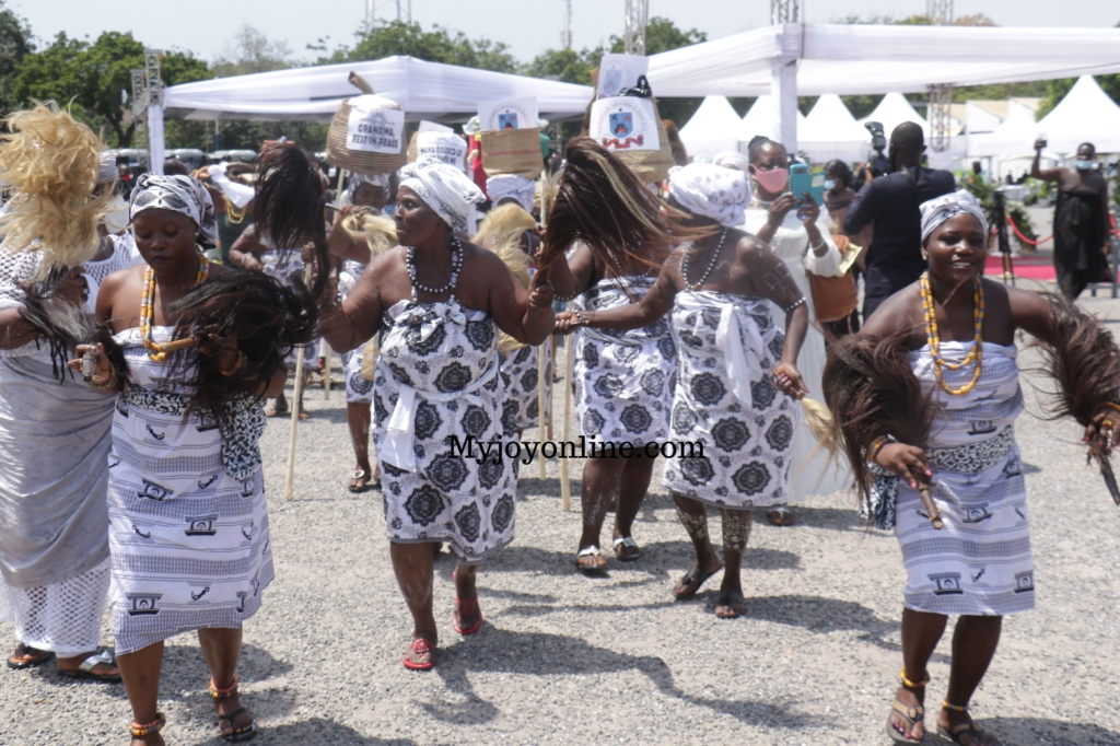 Photos from Rawlings’ mother's burial service at State House