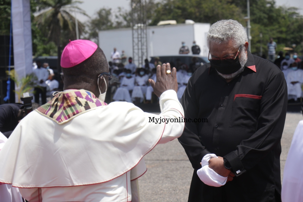 Photos from Rawlings’ mother's burial service at State House