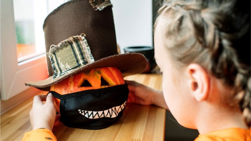 Scotland's children told 'stay at home' this Halloween