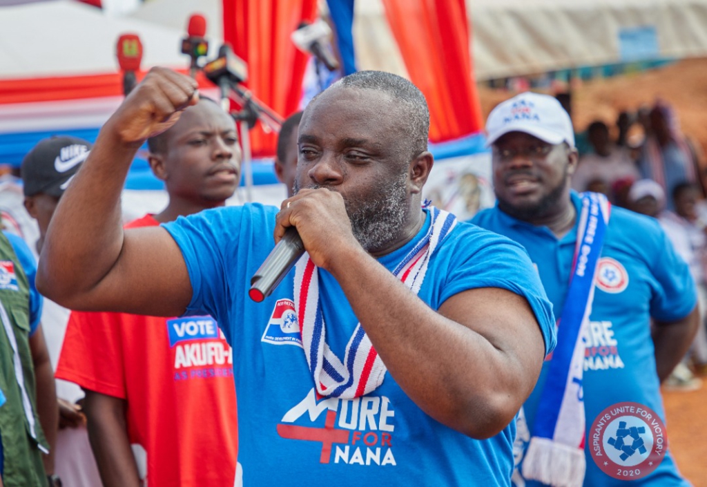 Kennedy Agyapong, former parliamentary aspirants campaign for Akufo-Addo, NPP candidate in Fomena