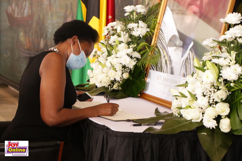 Photos: Diplomats, clergy sign Rawlings' book of condolence