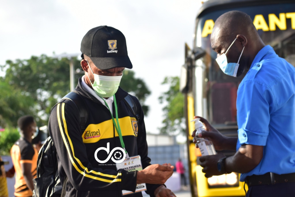 In pictures: Hearts 2-2 AshGold