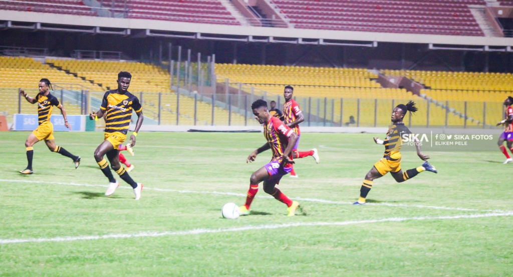 In pictures: Hearts 2-2 AshGold