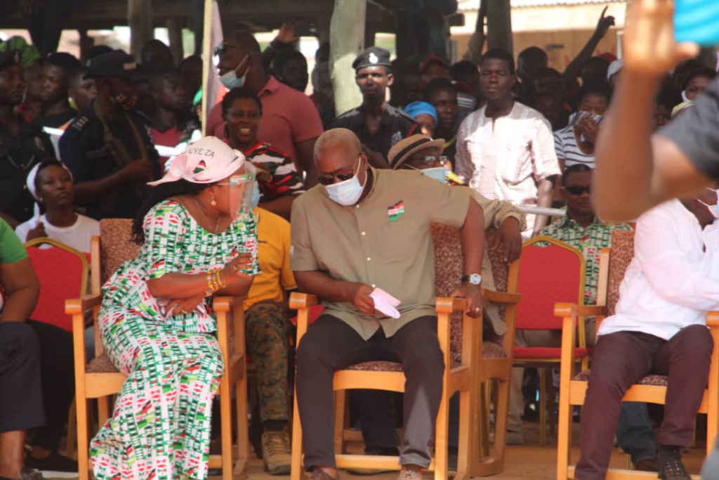 I won’t be surprised if he comes to Afram Plains to cut sod for your road after I leave here - Mahama mocks Akufo-Addo