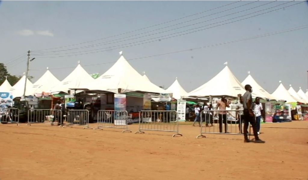 Exhibitors at Farmers' Day celebration call for frequent exhibitions