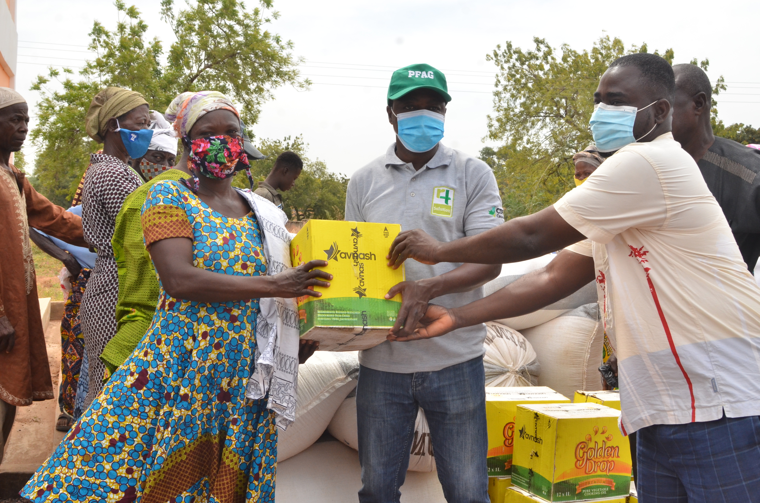 PFAG and OXFAM Ghana donate food to Covid-19 and flood-affected farmers - Myjoyonline.com