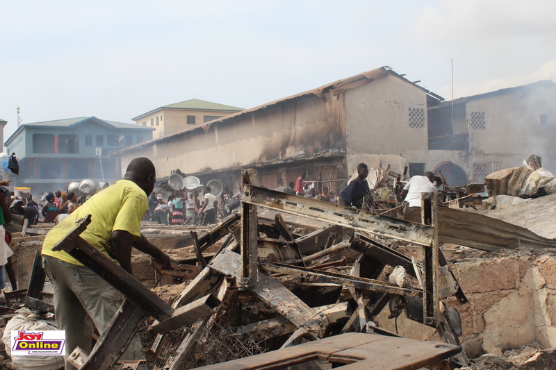 Photos: Fire ravages Kantamanto market