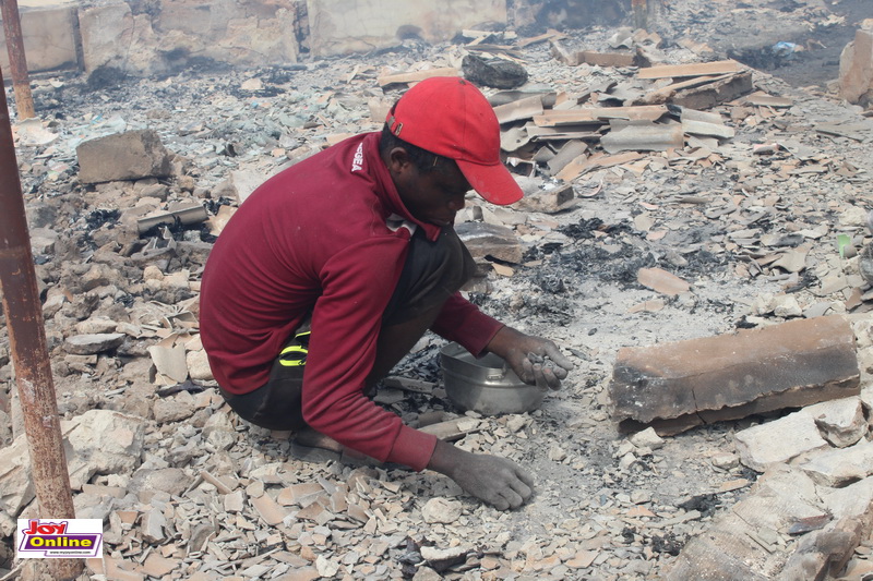 Photos: Fire ravages Kantamanto market