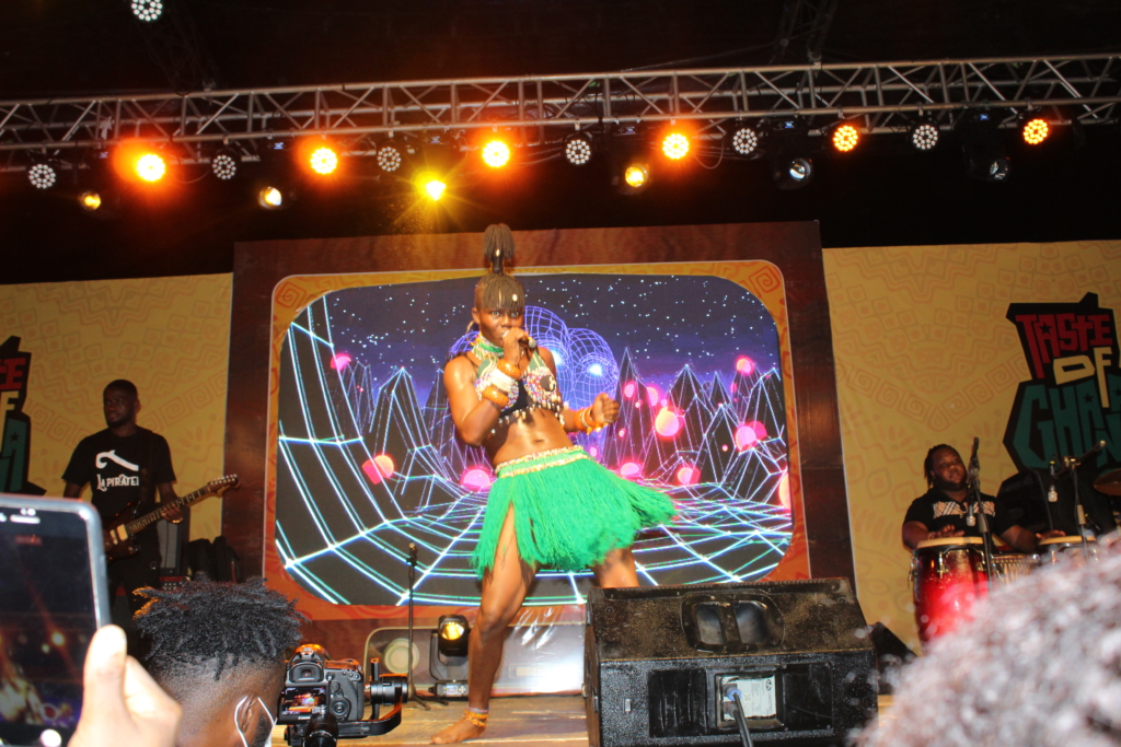 Wiyaala thrills fans at ‘Taste of Ghana’ festival