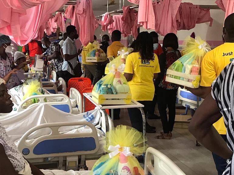 MTN Ghana distributes 250 hampers to Christmas born babies