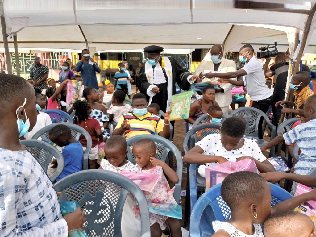 Presbyterian Church of Ghana fetes children in Osu during festive season