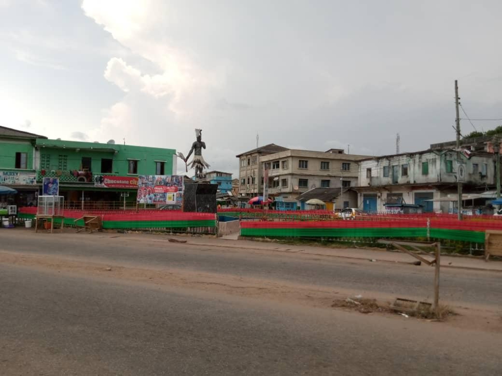 Sekondi-Takoradi residents prepare for Christmas amidst Covid-19 resurgence