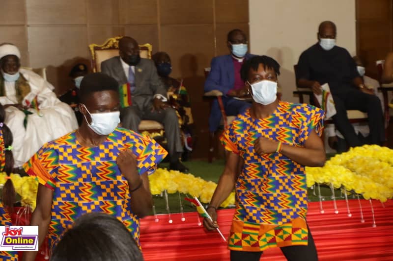 Photos: Akufo-Addo, Mahama commit to peace ahead of election