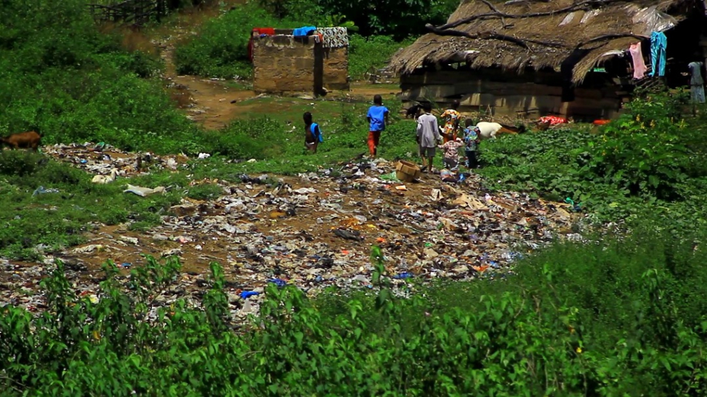 Buipe residents turn Black Volta into dumping site, defecation point