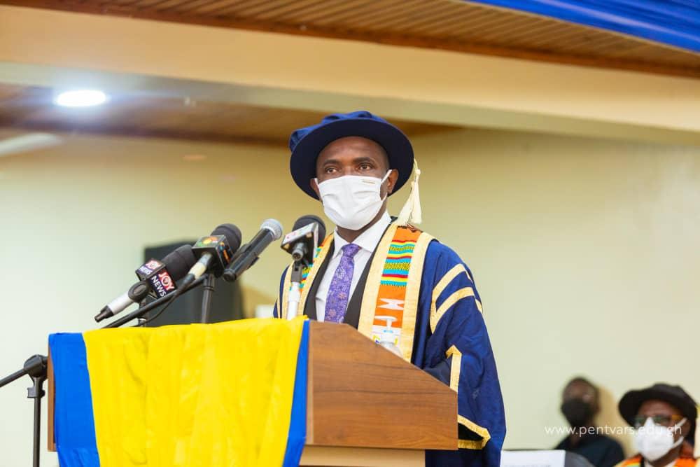 Graduates urged to embrace research-led practices to promote sustainable development