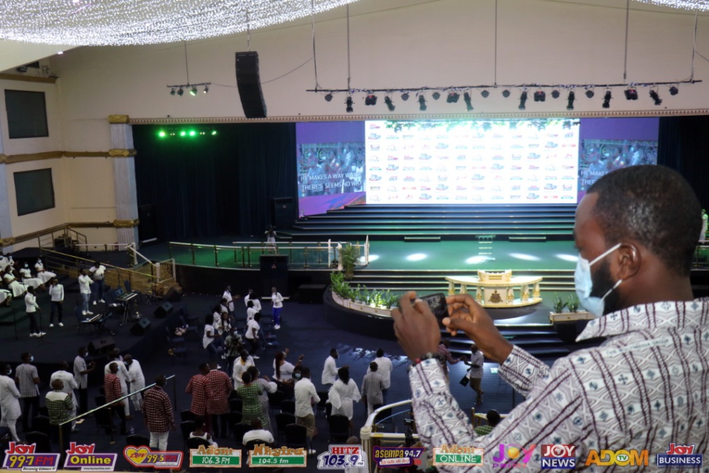 Photos: Multimedia Group holds thanksgiving service to kick start 2021