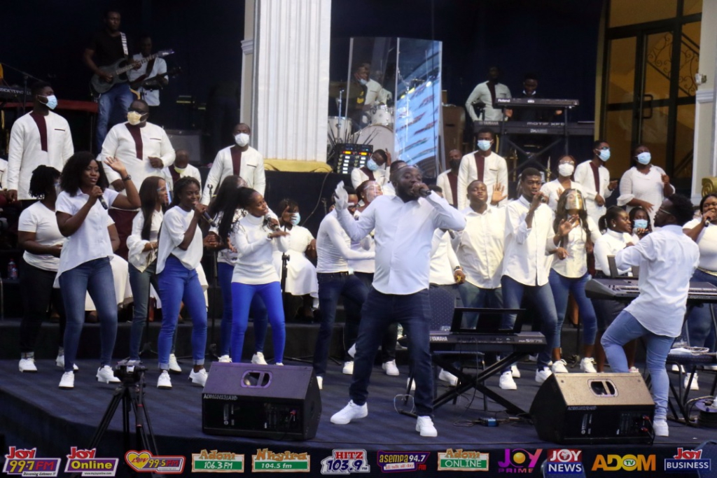 Photos: Multimedia Group holds thanksgiving service to kick start 2021